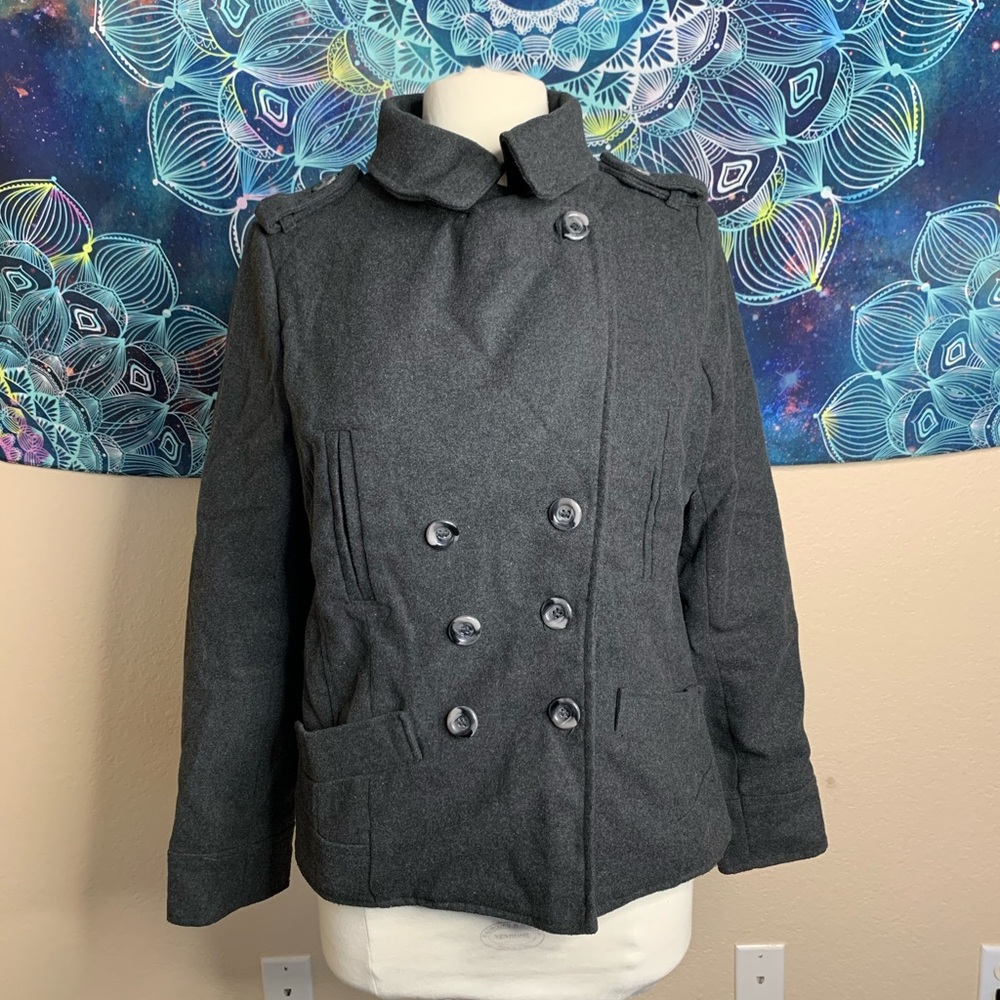Grey Jacket - Picture 3 of 4